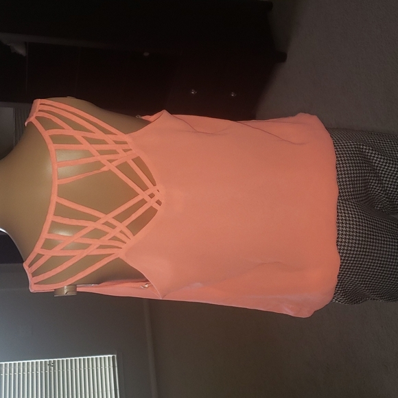 EM M neon orange sleeveless flowy top crisscross back - Picture 4 of 7